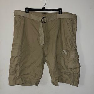 Belted Khaki Shorts 42